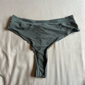 NWT Skims Mesh Thong Deep Sea Size 4X